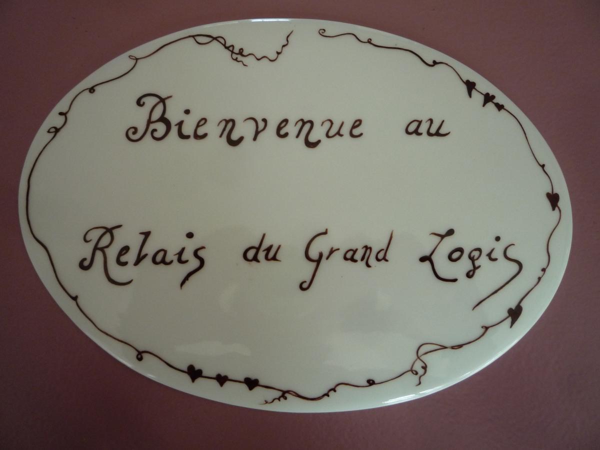 مبيت وإفطار Civrieux Le Relais Du Grand Logis المظهر الخارجي الصورة