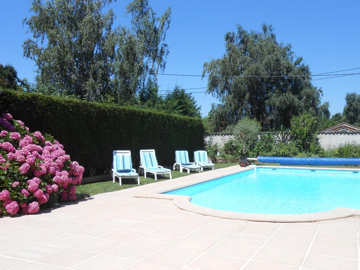 مبيت وإفطار Civrieux Le Relais Du Grand Logis المظهر الخارجي الصورة
